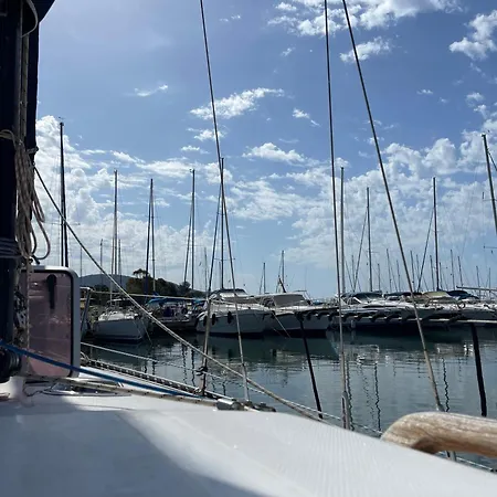 Hotel Alloggio Barca A Vela Cagliari Costa degli Angeli