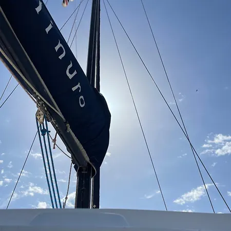 酒店 Alloggio Barca A Vela Cagliari Costa degli Angeli